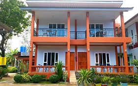 Tamarind Lanta Resort
